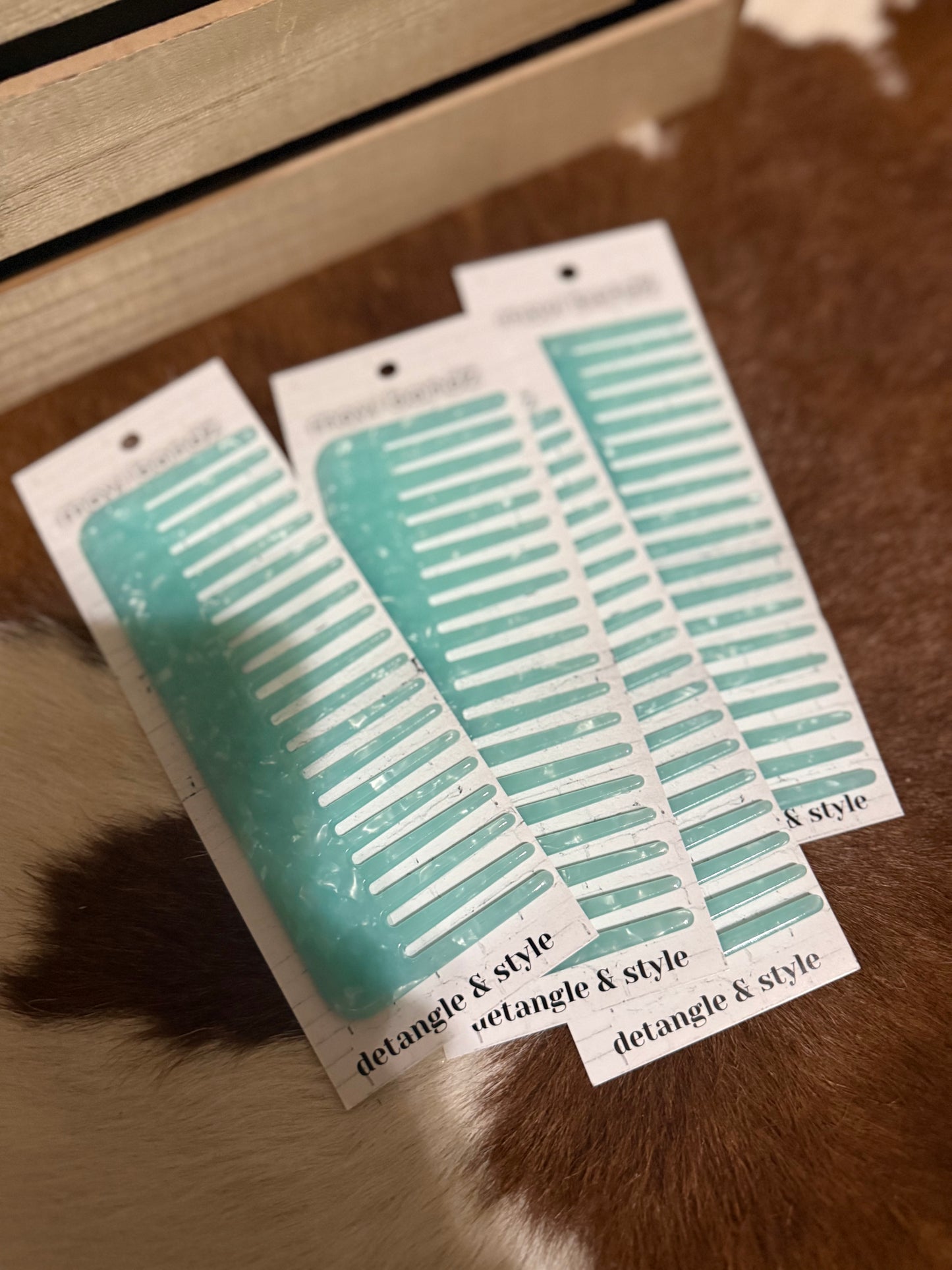 Wide tooth combs